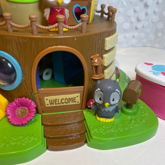 Li’l Woodzeez Acorn Treehouse with 🦉Timber Tots Forest Friends - Picture 9 of 12